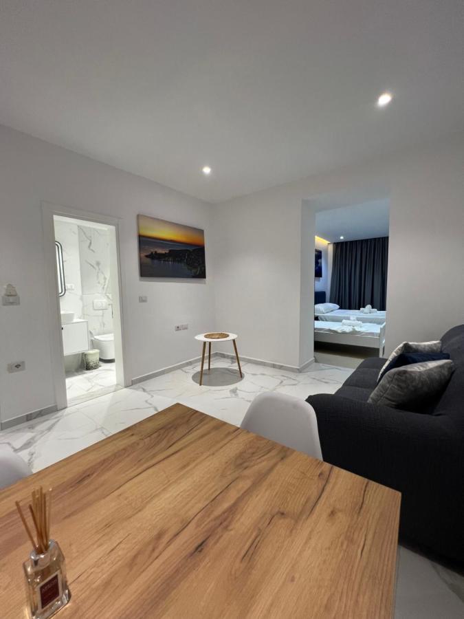 E&L Luxury Apartments Saranda Extérieur photo
